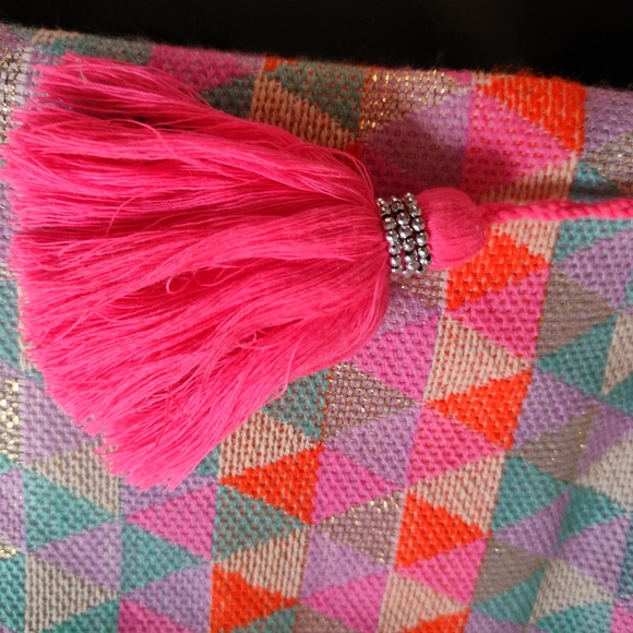 Spanish Boho Zipped Pouch - Picture 15 of 16